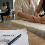 Formation massage Toulon : Qualiopi 2026 en petit groupe